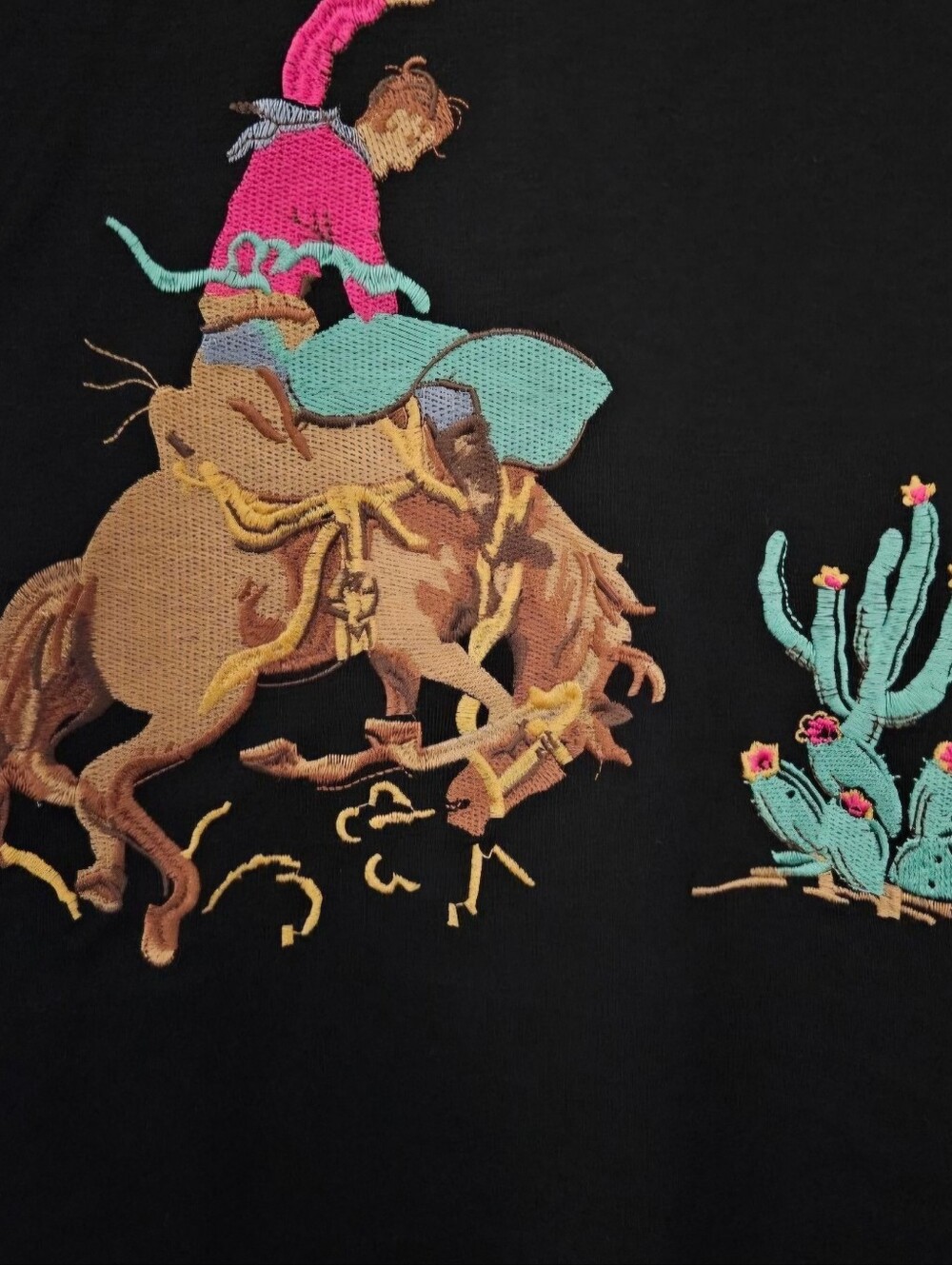Sterling Kreek black western rodeo blouse with fringe down sides & embroidered - Picture 2 of 7
